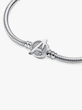 Pulsera Pandora Moments Cadena de Serpiente Cierre Logo Los Vengadores de Marvel